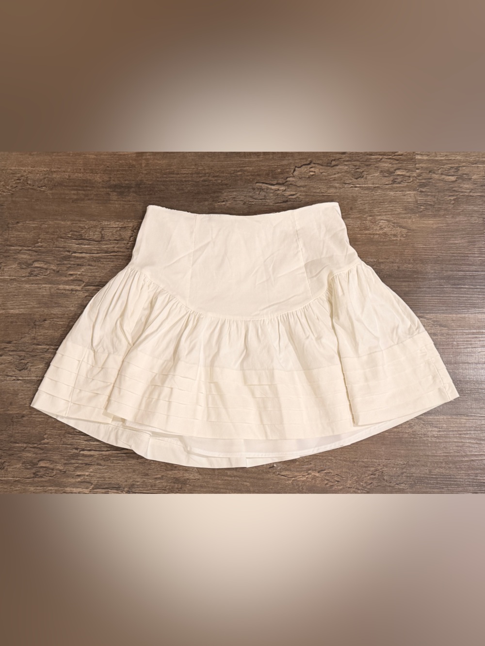 DO+BE White Pleated Circle Skirt